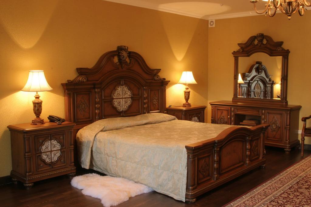 Merey Hotel Karagandy Chambre photo