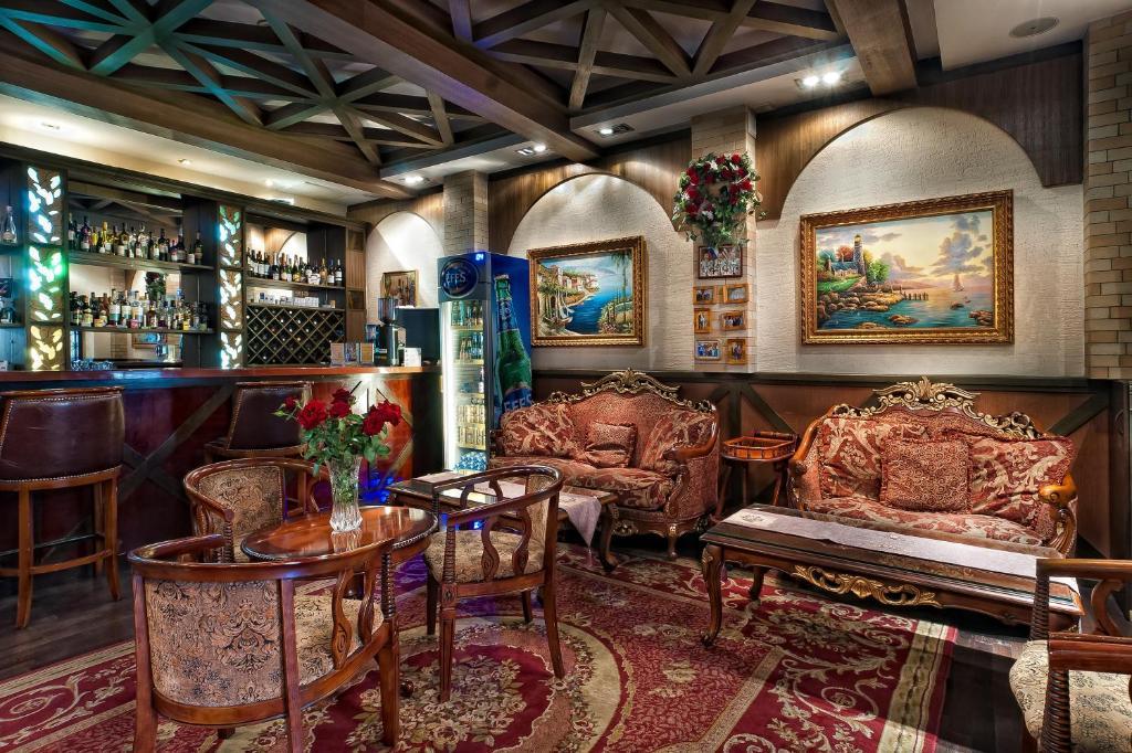 Merey Hotel Karagandy Extérieur photo