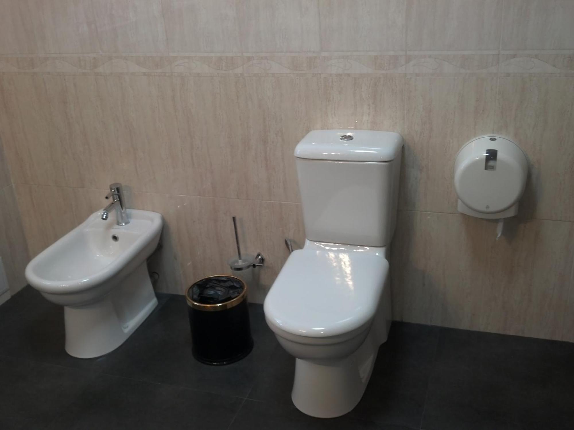 Merey Hotel Karagandy Extérieur photo